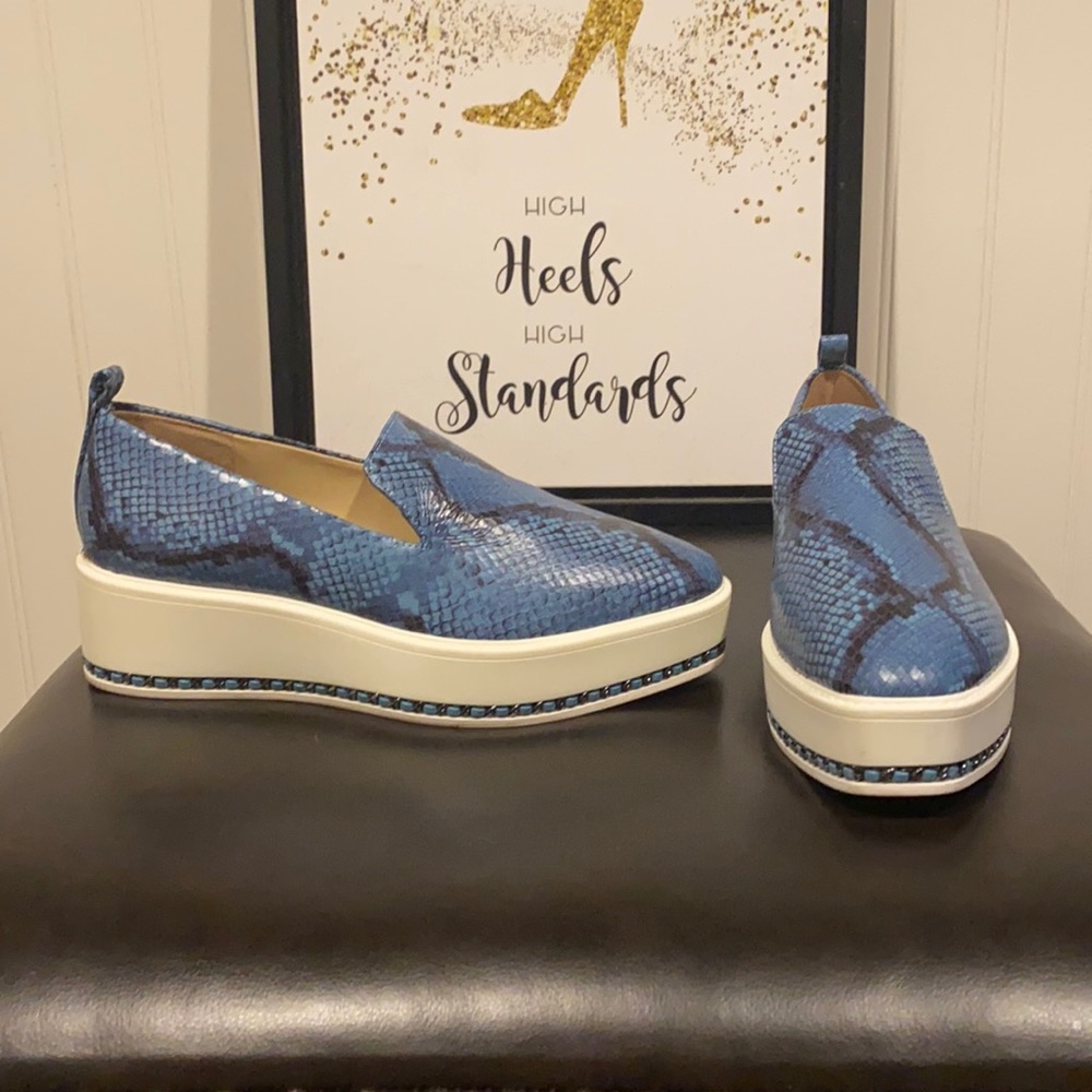 😍Karl Lagerfeld😍 Blue Paris Brea